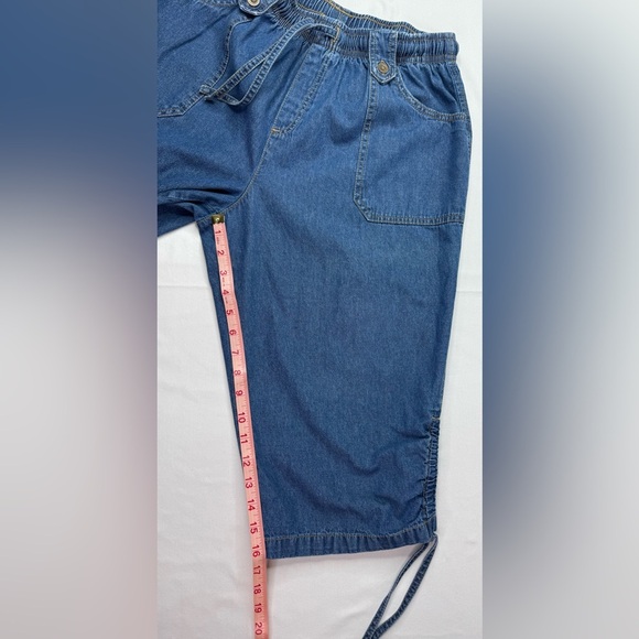 Gloria Vanderbilt Casual Blue Denim Elastic Waist Tie Length Capris Size Medium - Picture 6 of 6